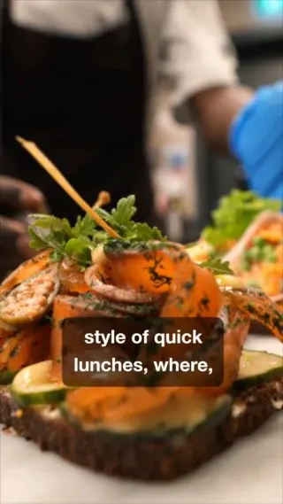 We headed to The Newman in Fitzrovia to meet Christian Turner and his team to see how Evogro has become an essential tool in the preparation of their signature open sandwich trolley. 

Inspired by classic Scandinavian smørrebrød, The Newman’s open sandwiches are finished with fresh microgreens, grown and harvested daily using Evogro.

A minimal waste solution that provides the freshest herbs.